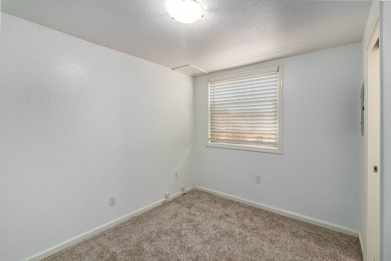 935 Central Ave #E - Photo 7 of 10