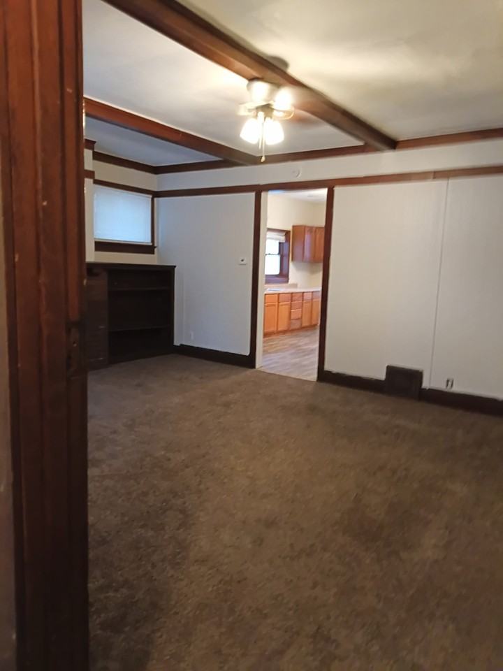 1917 N Indiana Ave #SFH - Photo 4 of 14