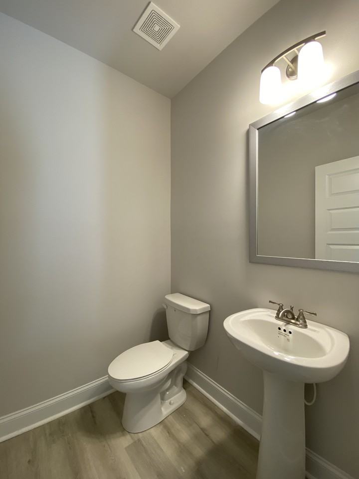 2745 La Rive Dr #3rdFL - Photo 3 of 13