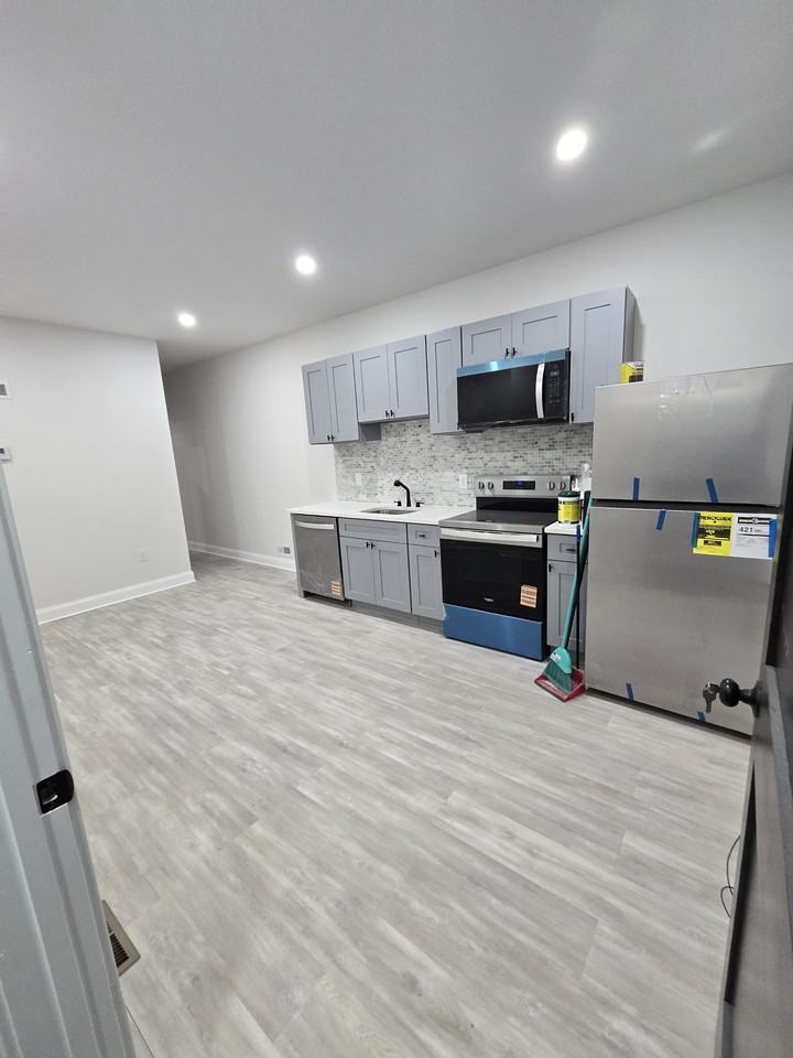 1848 W Hunting Park Ave #A - Photo 3 of 4