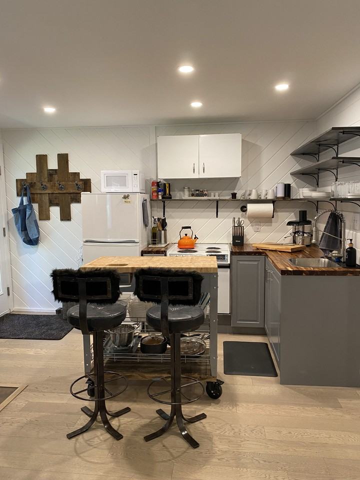 32546 Sullivan Dr #1 - Photo 4 of 13