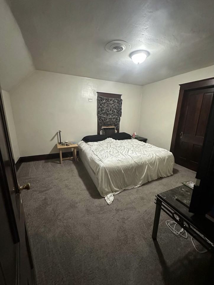 318 N 5th Ave - Photo 3 of 12