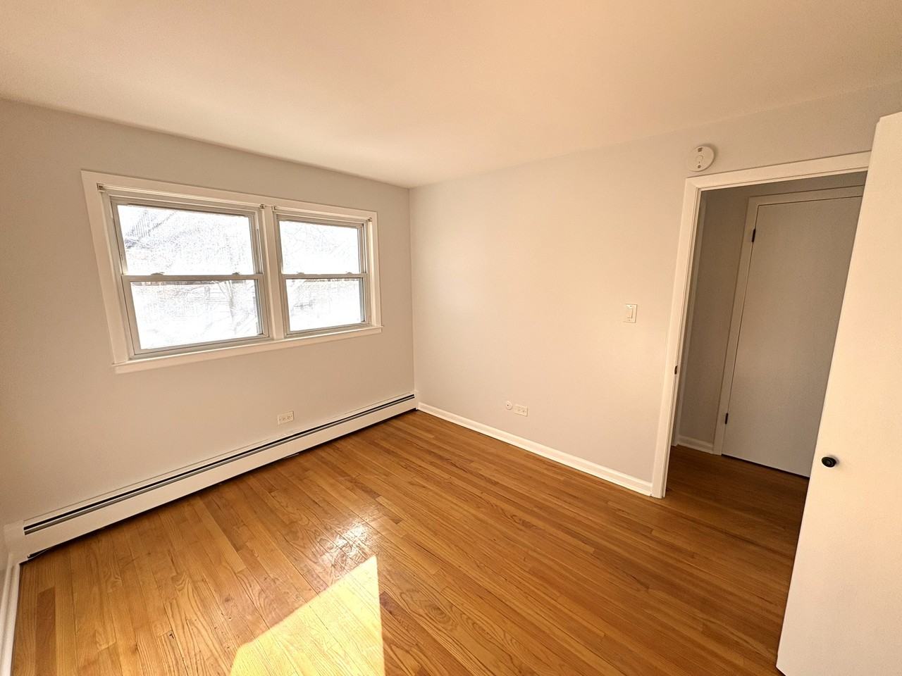 8905 Plainfield Rd #1E - Photo 5 of 18