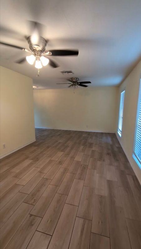 2504 Eagle Ave - Photo 2 of 4