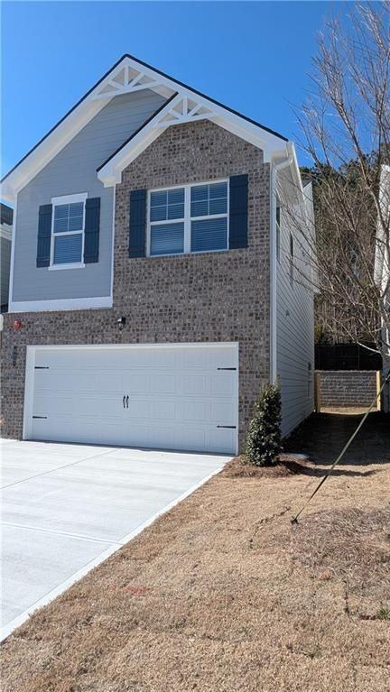 427 Lanier Cir - Photo 2 of 50