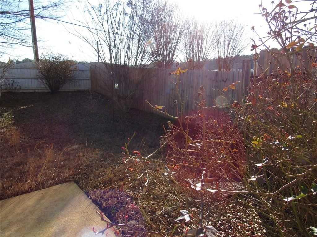 35 Granite Ct - Photo 3 of 14
