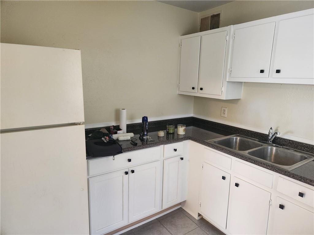 1304 Athey Rd - Photo 3 of 3