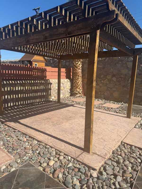 4644 Beacham St - Photo 4 of 15