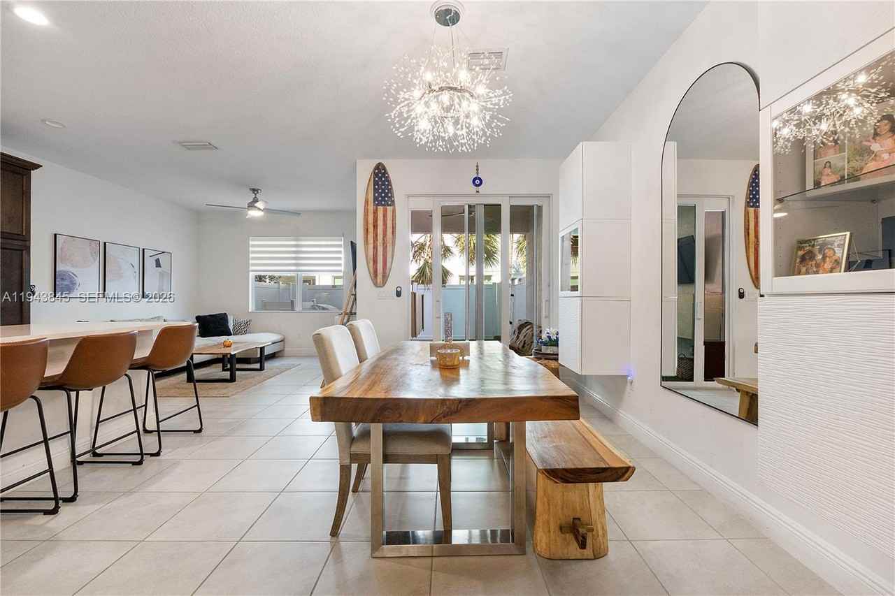 1827 Sandpiper Pointe Pl #1827 - Photo 2 of 48