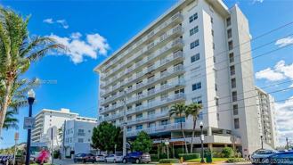 401 Ocean Dr - Photo 1 of 1