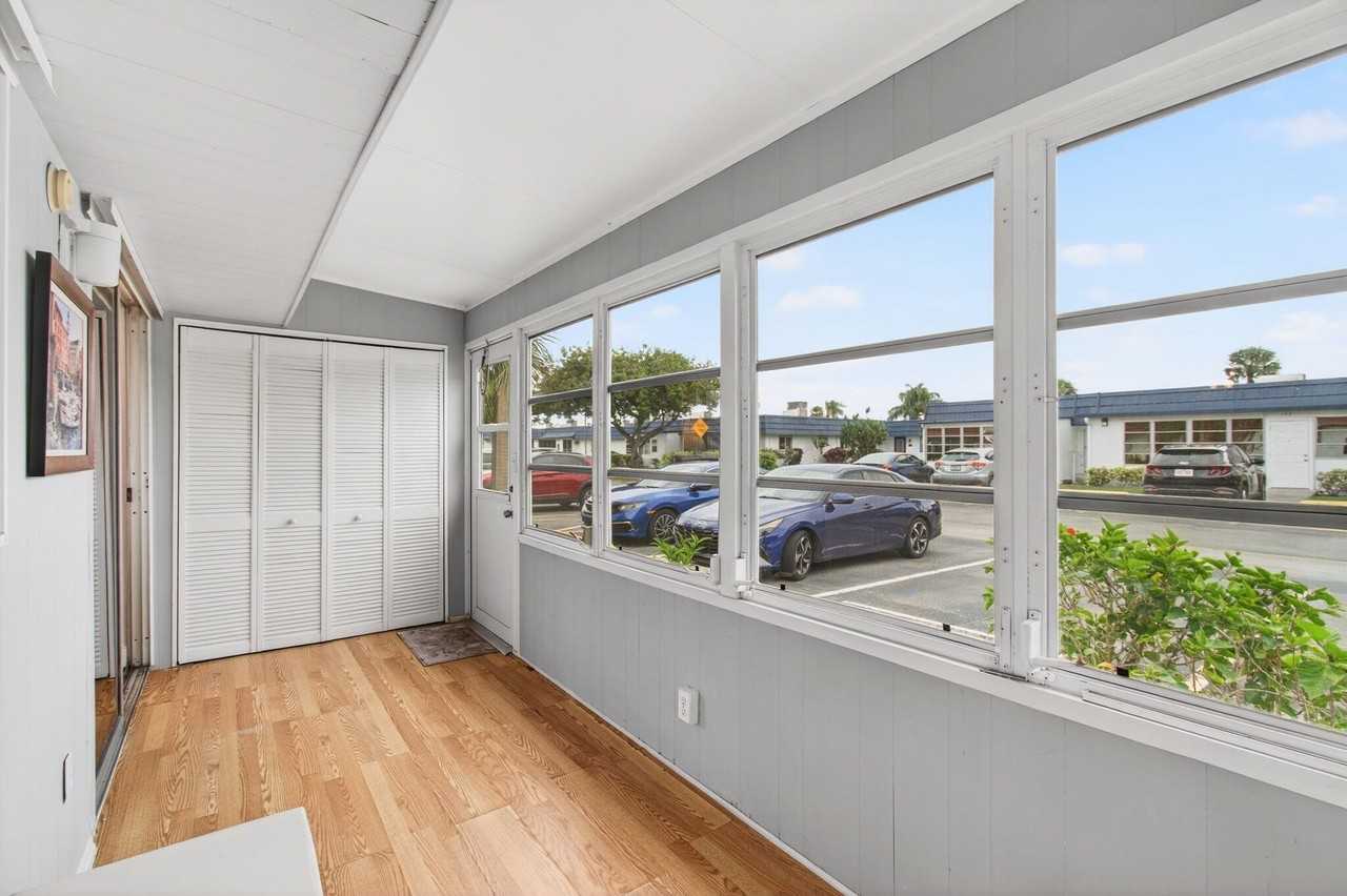 Waterford Isles Ln #213 - Photo 3 of 50