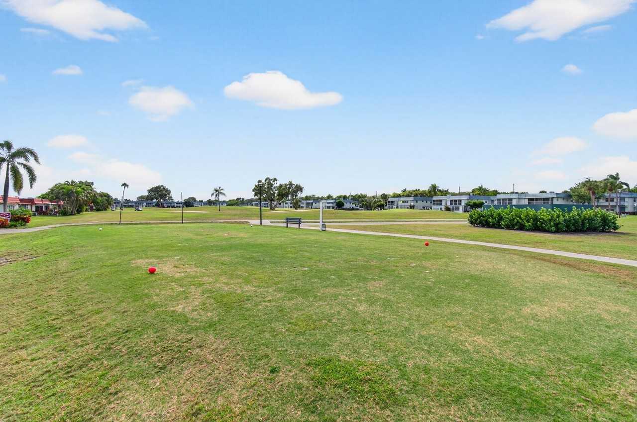 Waterford Isles Ln #213 - Photo 5 of 50