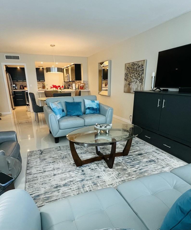 3430 Galt Ocean Dr #3430-310 - Photo 5 of 26