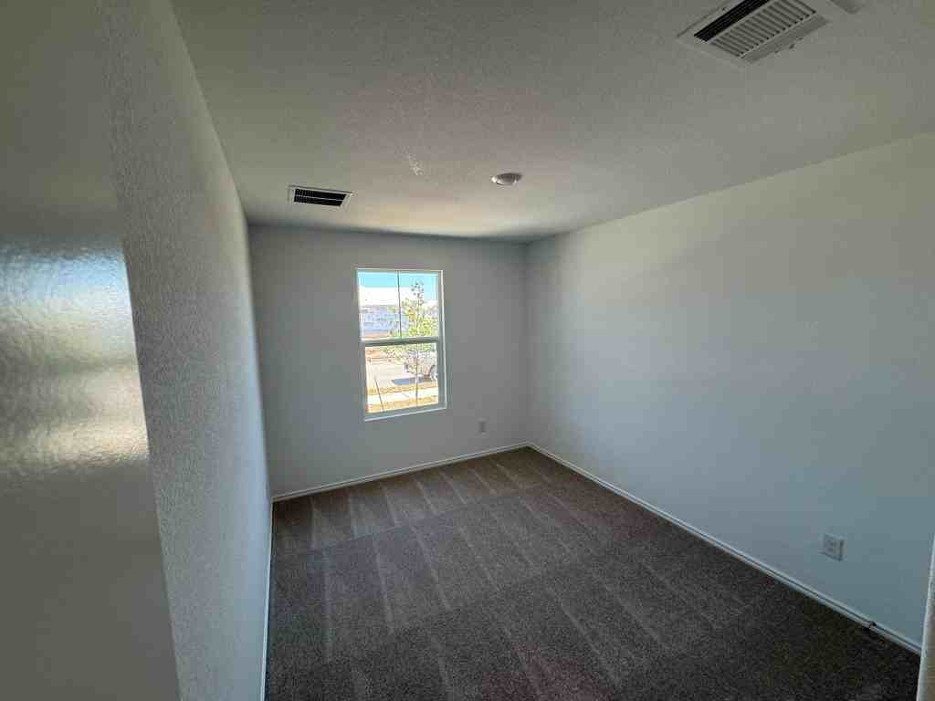 134 Avre Loop #134 - Photo 7 of 9