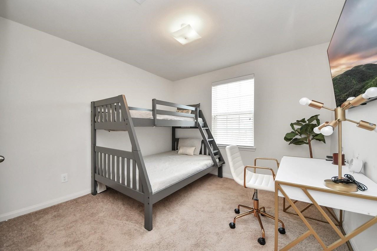 9423 Grand Spark Dr #9423 - Photo 3 of 46