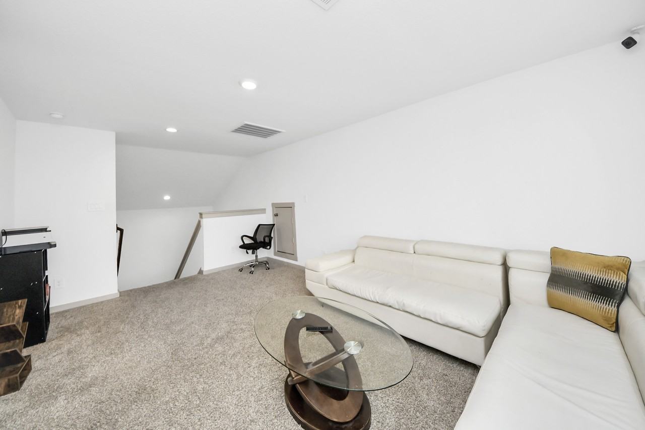 311 John House Ln #311 - Photo 3 of 48