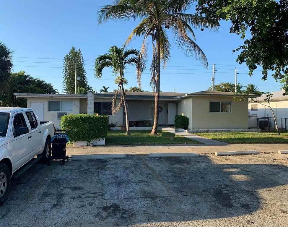 717 Ne 10th Ave #717-3 - Photo 3 of 7