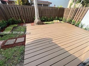 Sw 82nd St #13521-120 - Photo 4 of 11