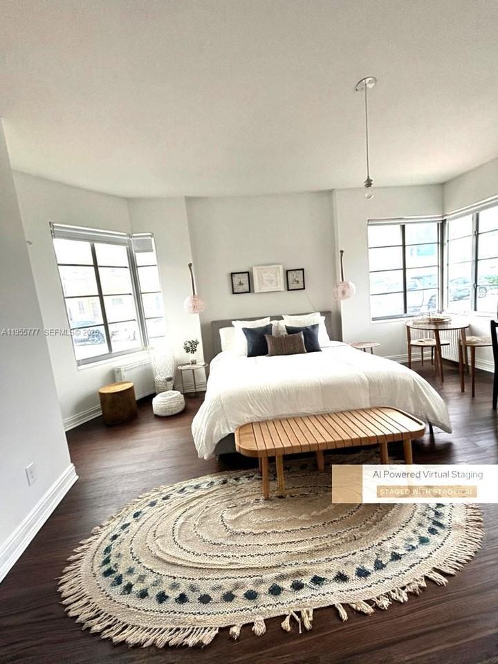 621 11th St #621-101 - Photo 4 of 12