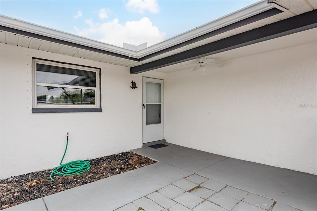 10521 Oak Hill Dr #10521 - Photo 5 of 29