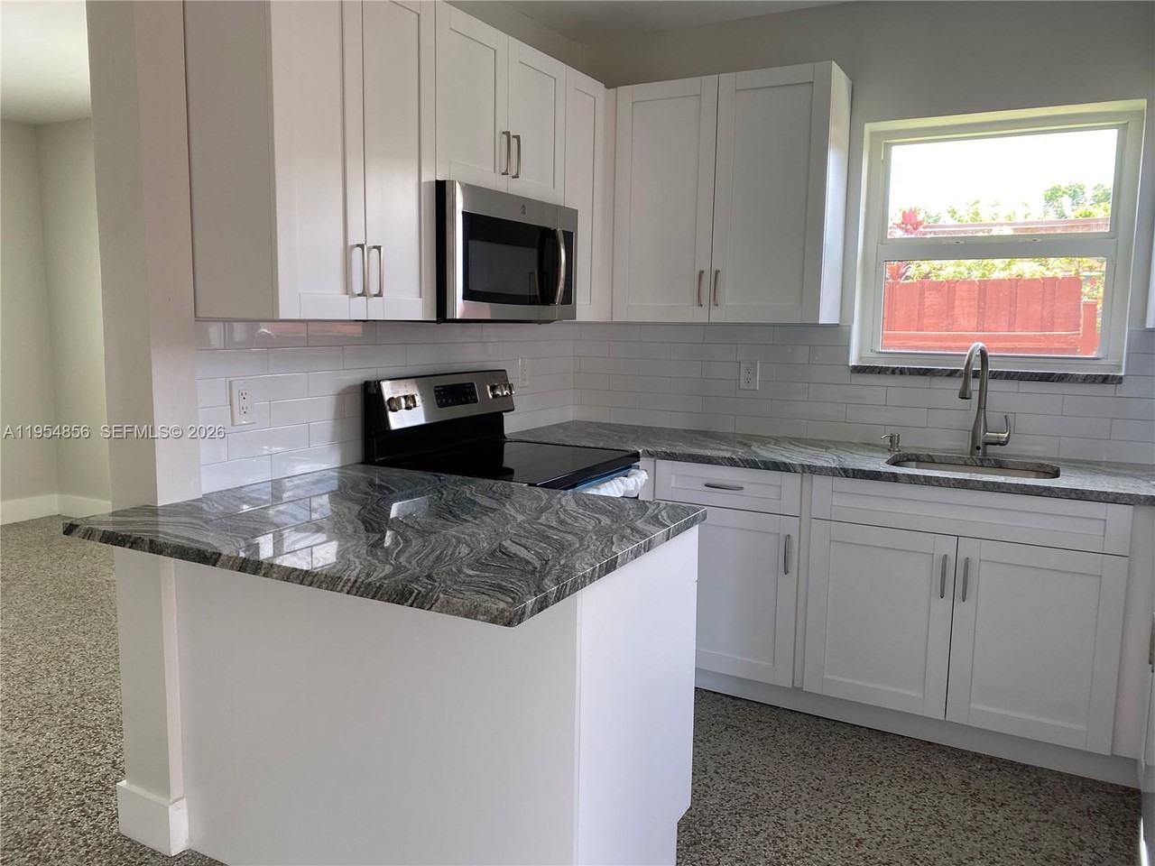 9435 Sw 39th St #9435-9435 - Photo 7 of 8