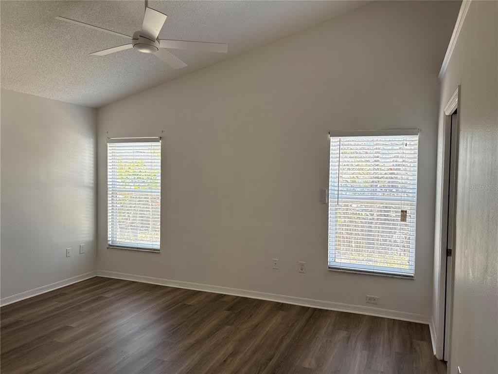 12512 Lynchburg Ct #12512 - Photo 4 of 10