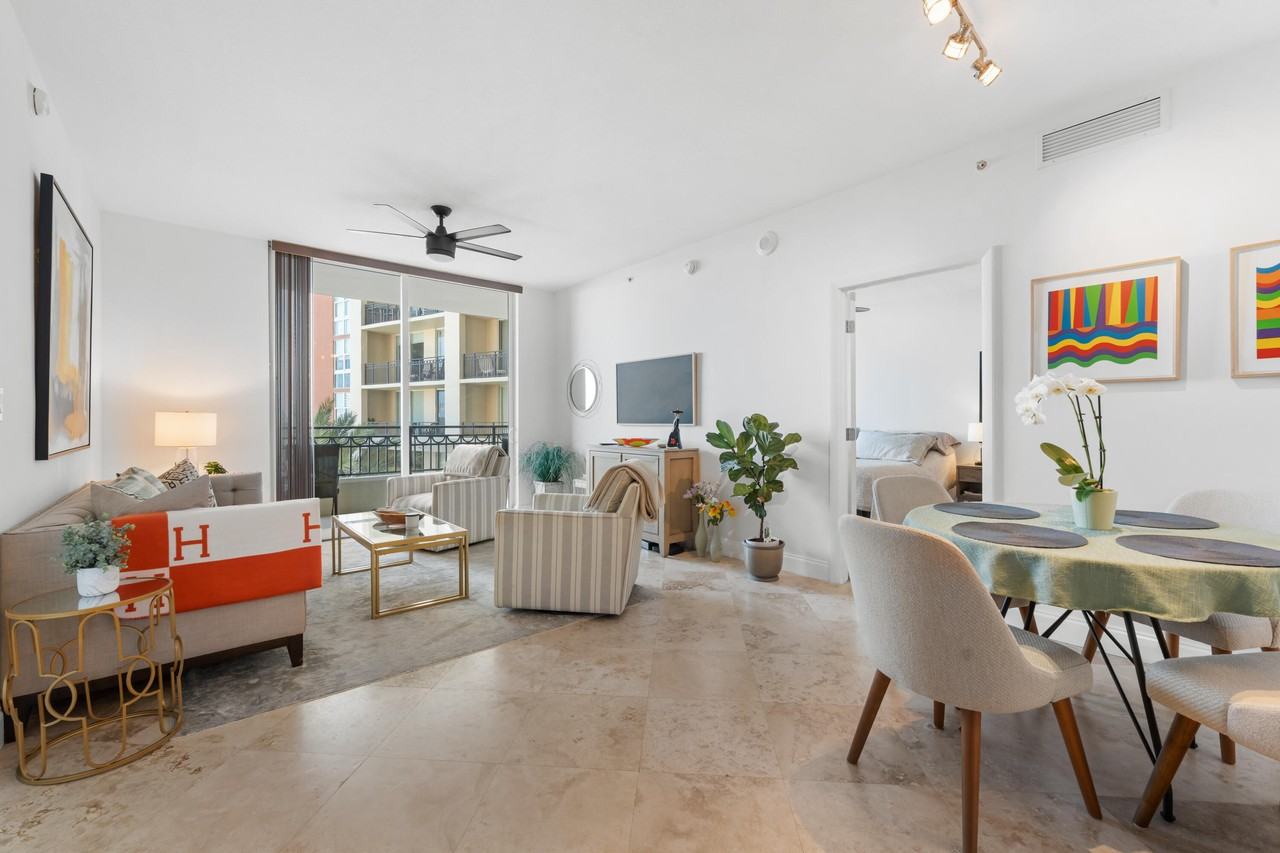 550 Okeechobee Blvd #550-1407 - Photo 4 of 27