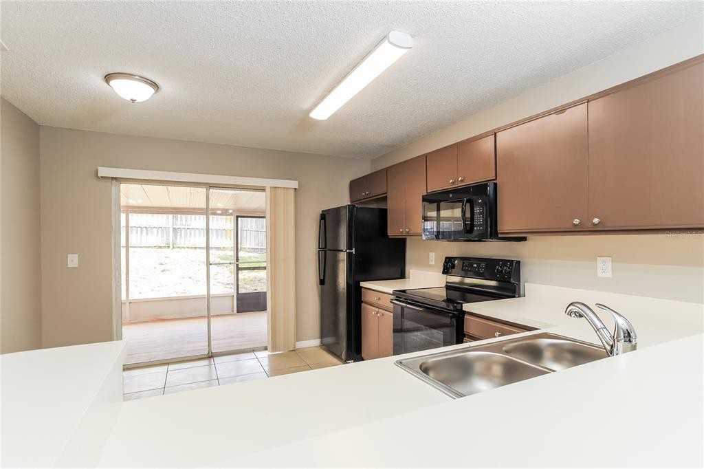 3614 Wimbledon Ln #3614 - Photo 5 of 16