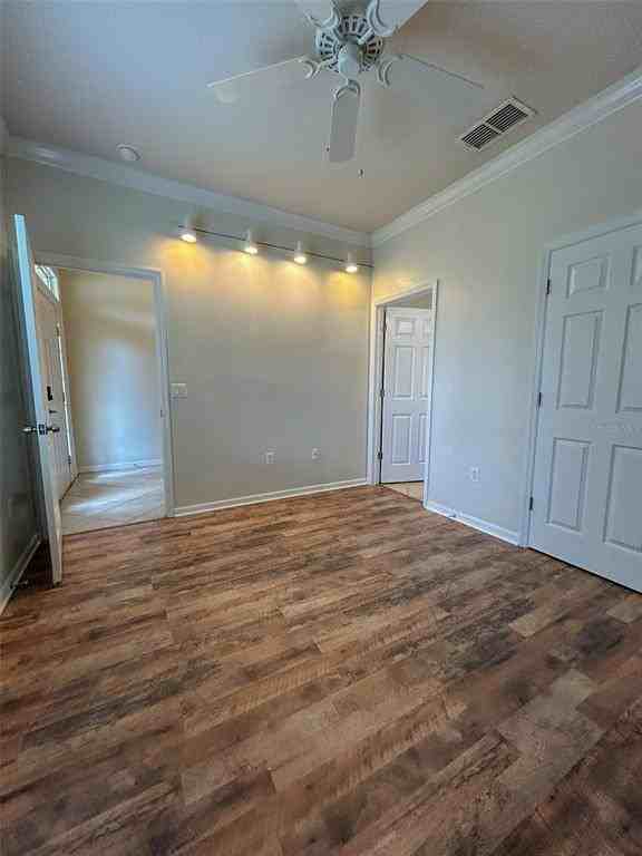 691 Pensacola Ln #691 - Photo 2 of 43