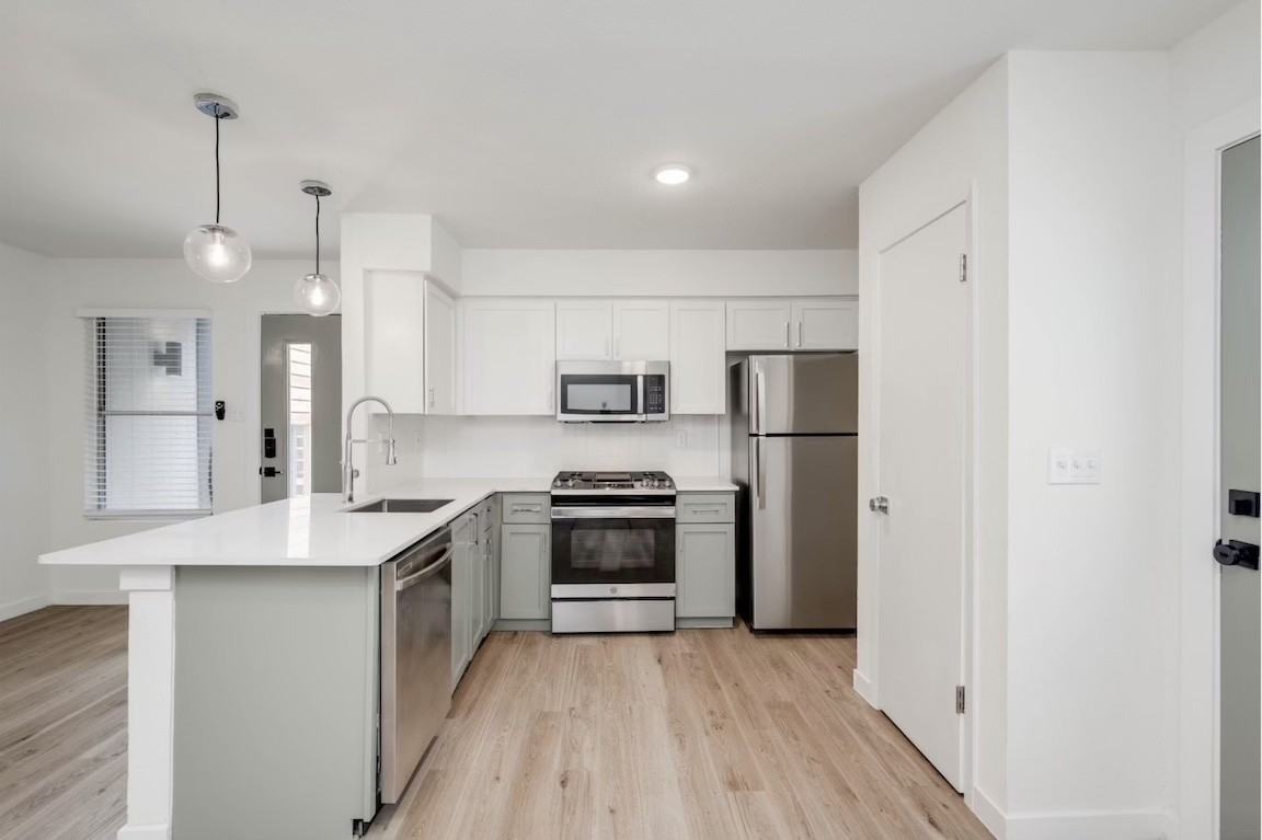 902 Airoso Cv #902C - Photo 6 of 8