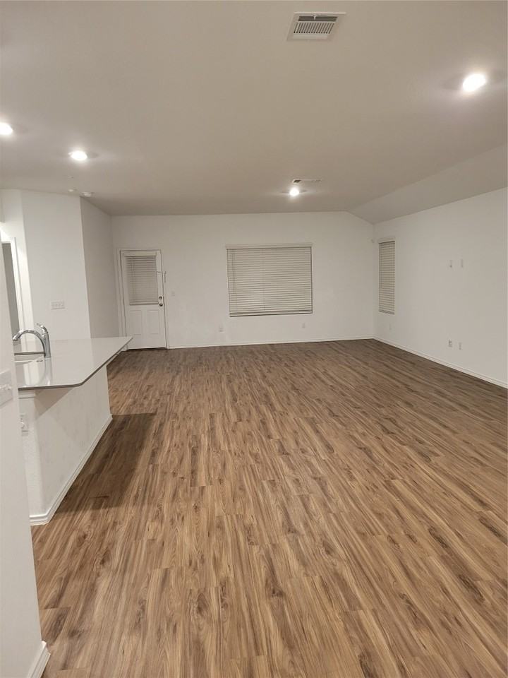 266 Silver Glen Dr #266 - Photo 3 of 26