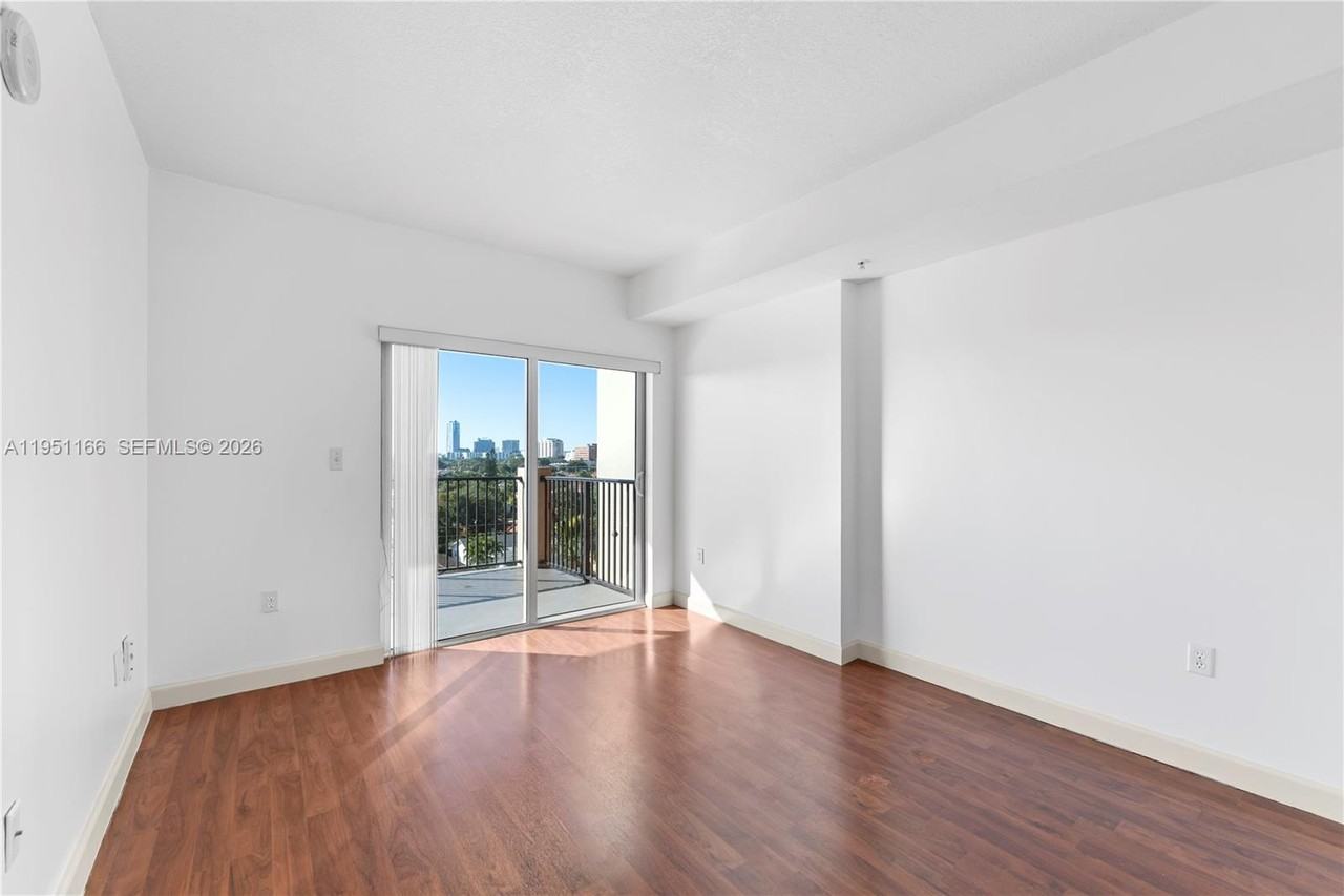 Miami Urban Acres #3410-706 - Photo 7 of 30