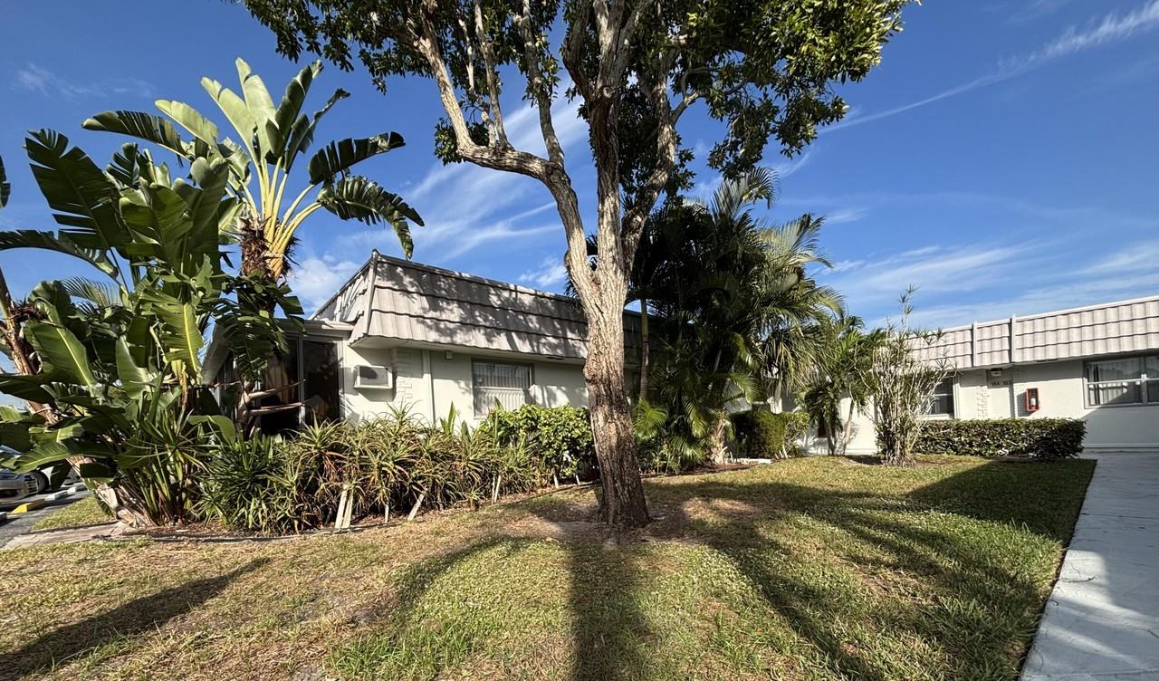 185 Valencia H #185 - Photo 4 of 28