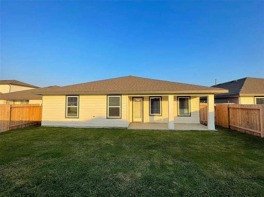 7822 Golden Rubia Ln #7822 - Photo 5 of 11