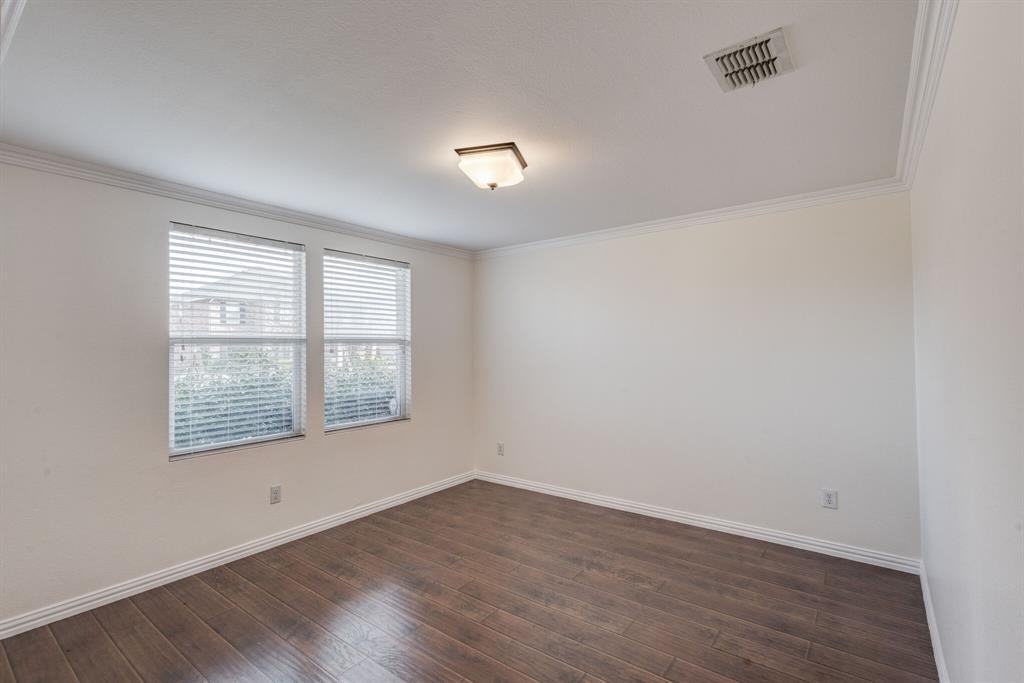 3009 Meadow Bluff Dr #3009 - Photo 2 of 27