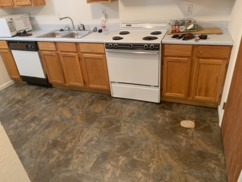 1240 Southridge Dr - Photo 2 of 19