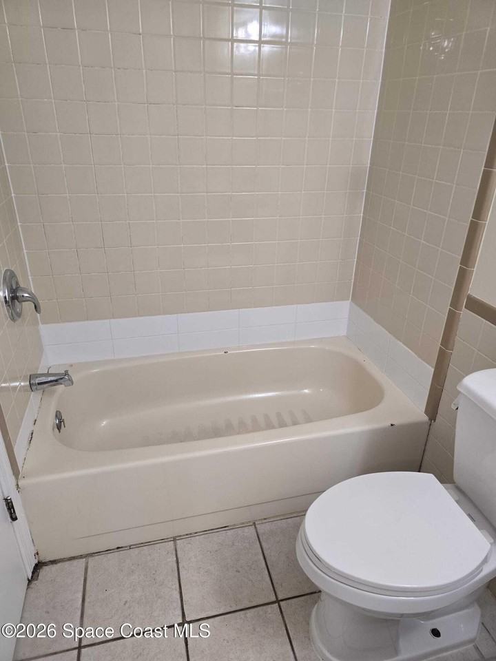 2100 S Washington Ave #2100-5 - Photo 6 of 22