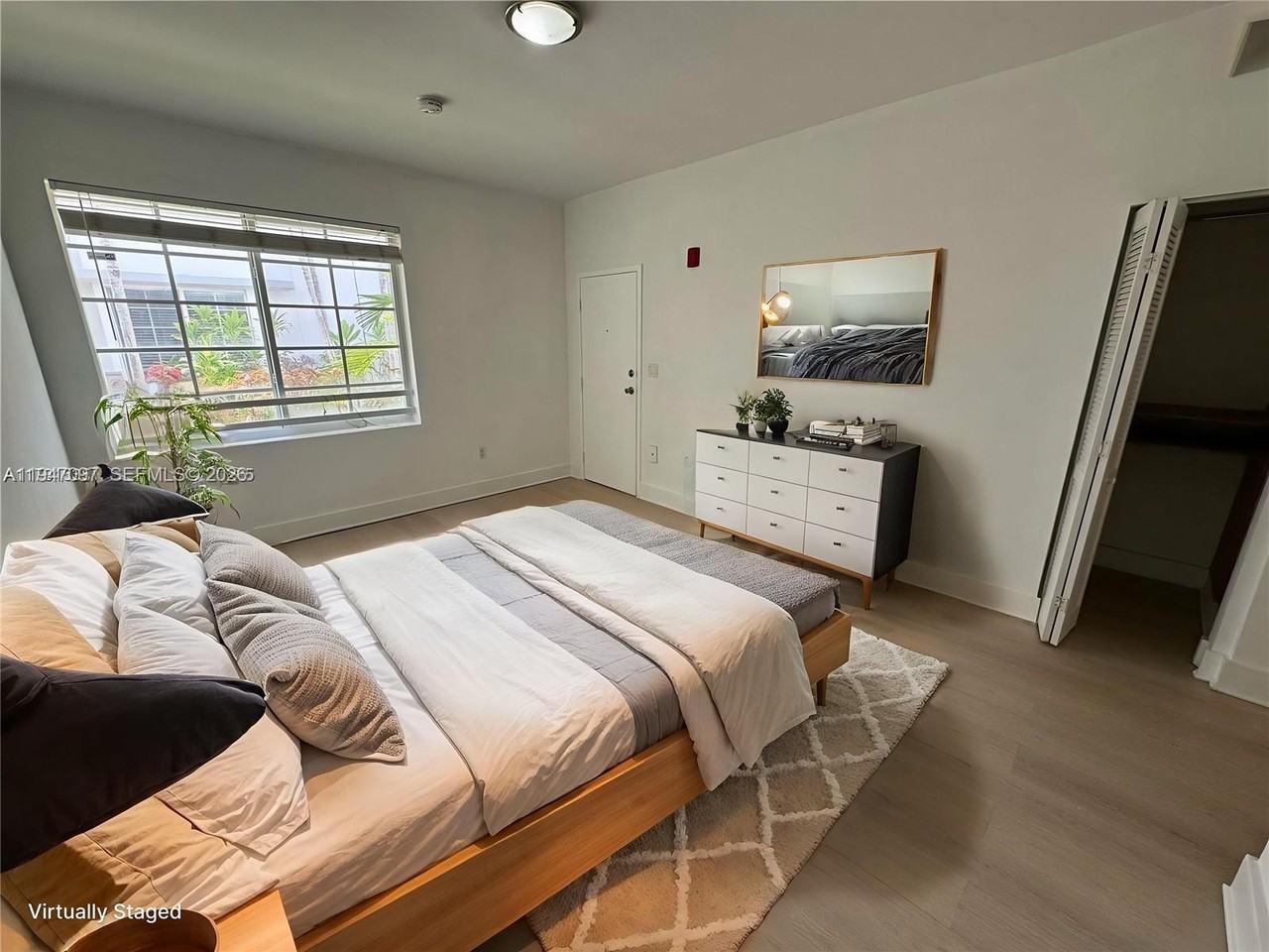 1000 Meridian Ave #1000-17 - Photo 4 of 11