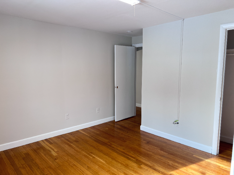 35 Montvale Ave #8 - Photo 3 of 21