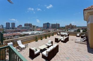 403 S Sapodilla Ave - Photo 1 of 1