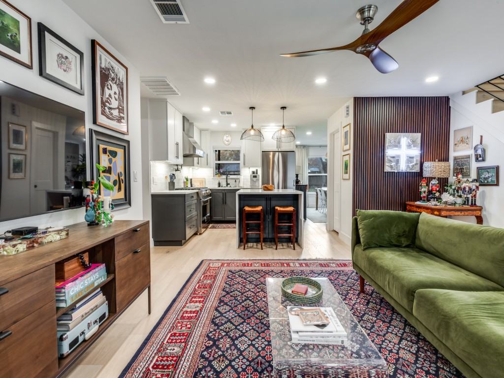 2209 Fair Oaks Dr #2209 - Photo 3 of 26