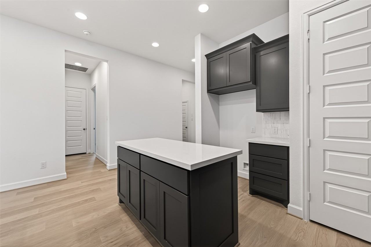 14898 Whistling Duck Ln #14898 - Photo 4 of 45