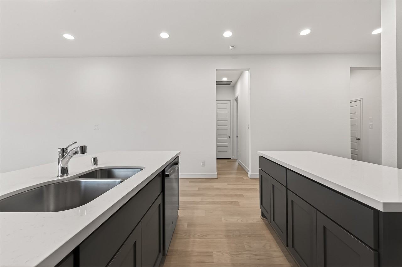 14898 Whistling Duck Ln #14898 - Photo 5 of 45