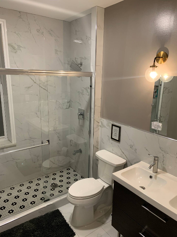 1839 S 20th St - Photo 4 of 6