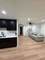 823 E Cypress St #B - Photo 1 of 1