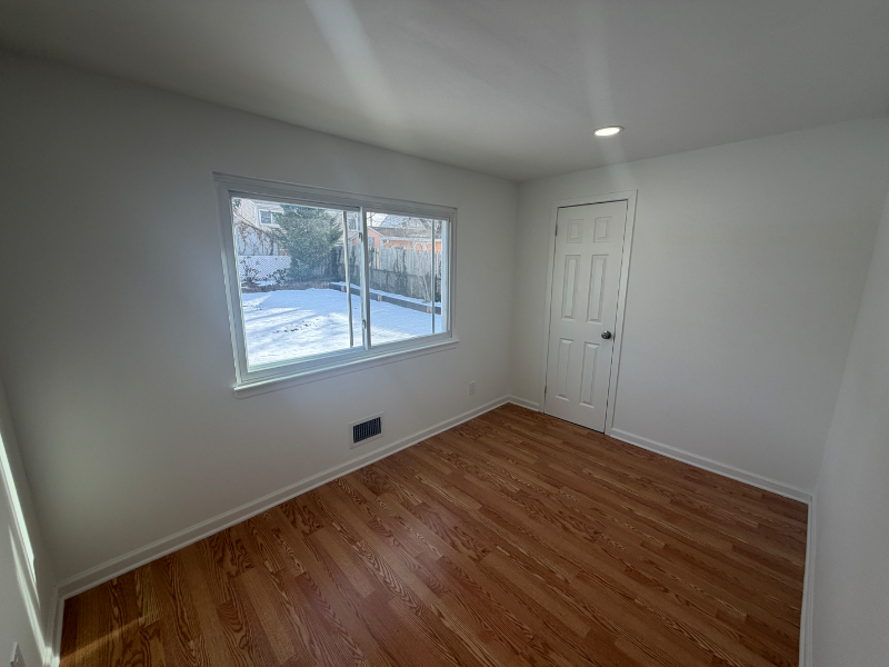 80 Mckinley Ave - Photo 7 of 12