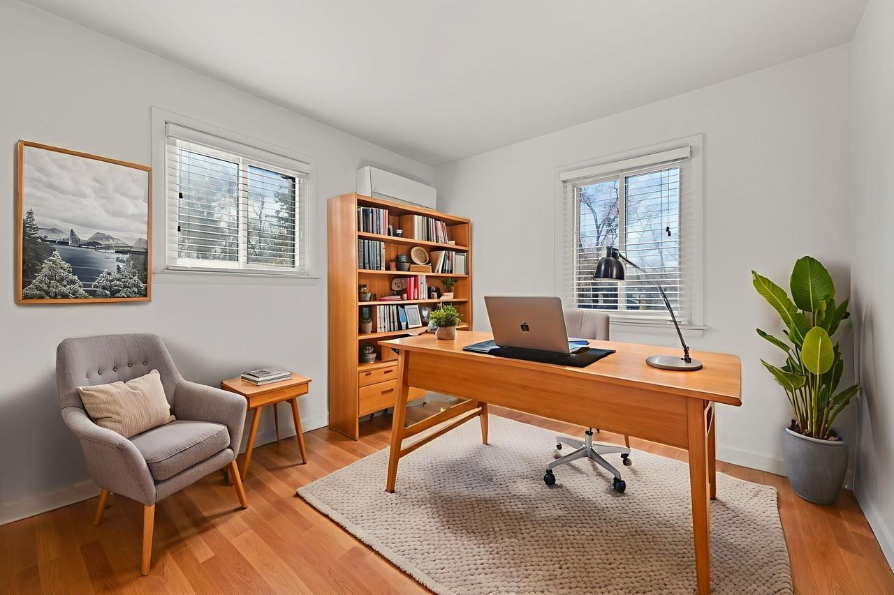 41 Wolfpit Ave - Photo 3 of 50