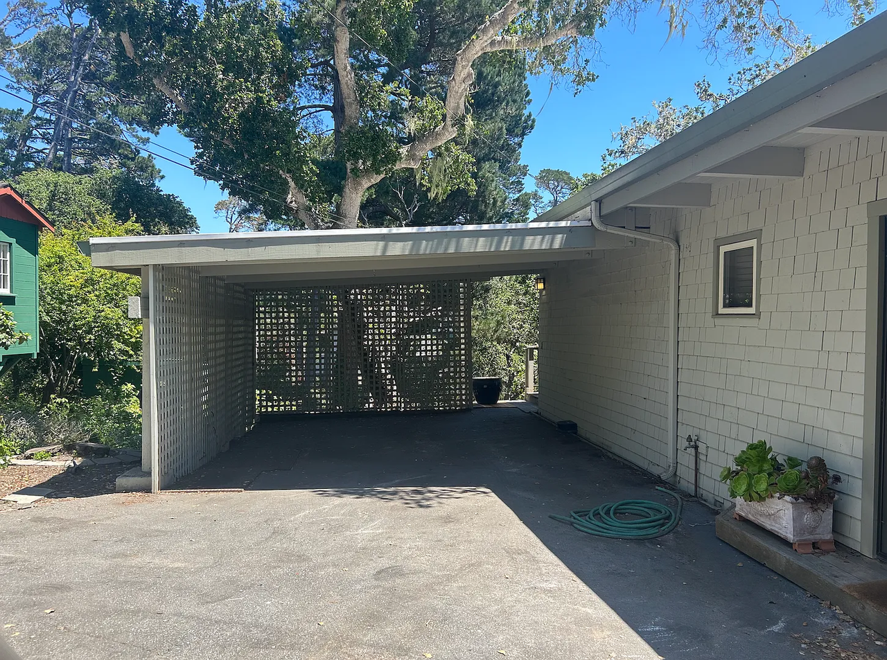 3300 7th Place - Photo 6 of 8