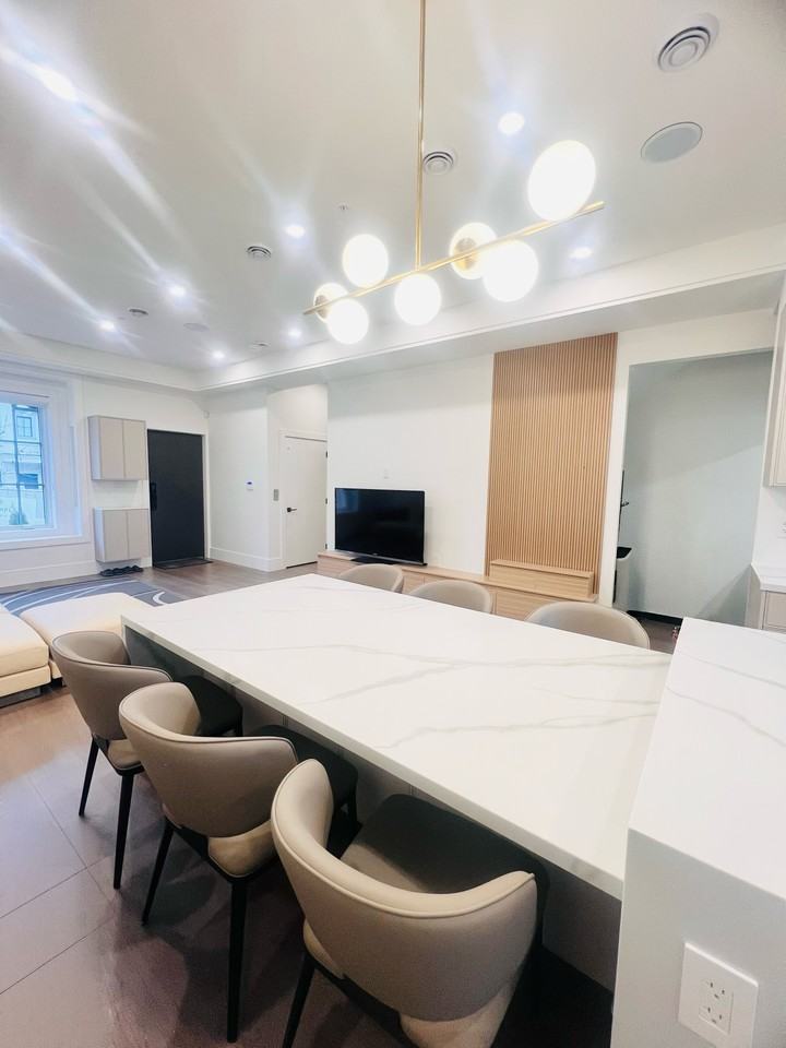 1505 West 61st Avenue - Photo 4 of 38