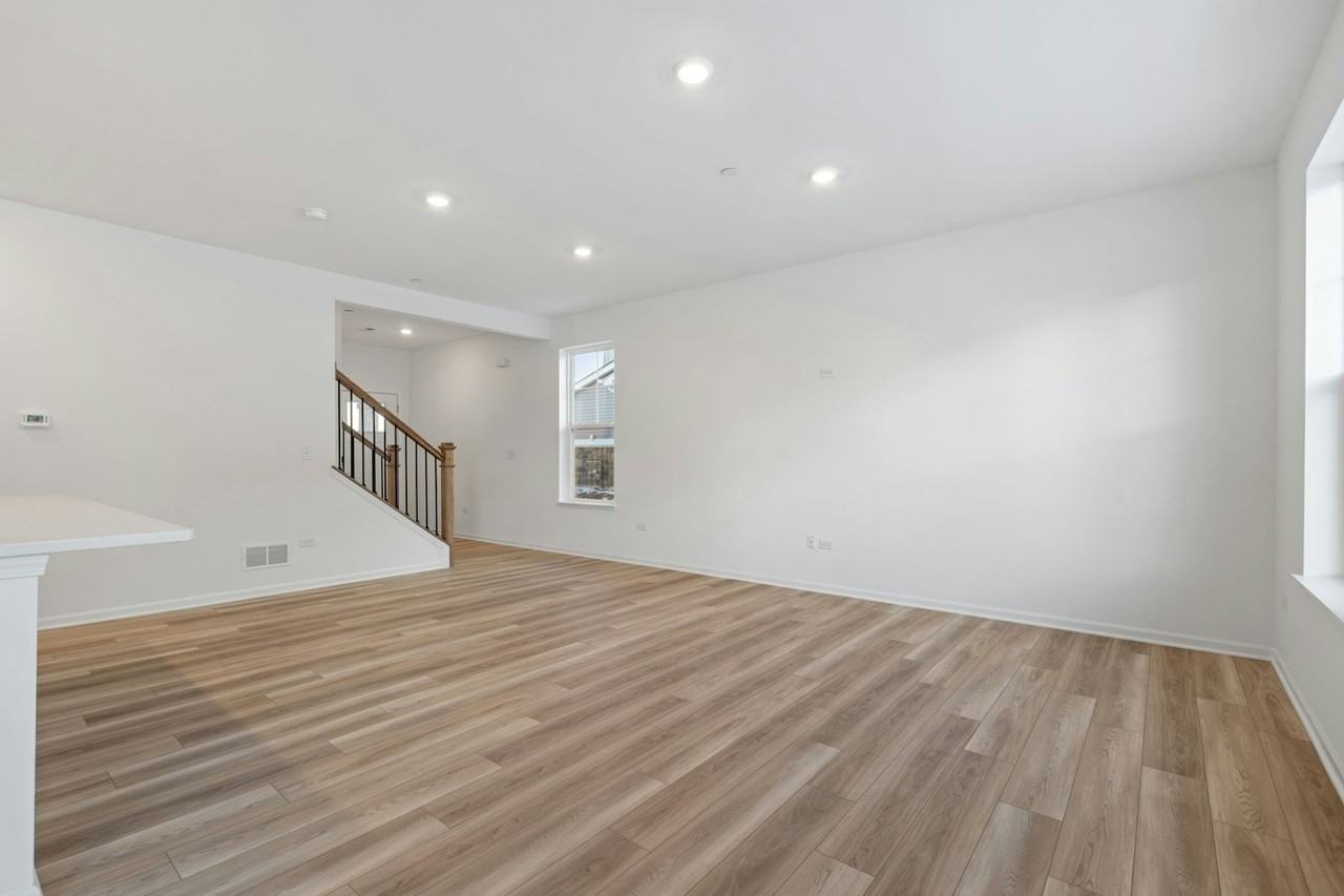 16531 Golden Vly Ln - Photo 7 of 19